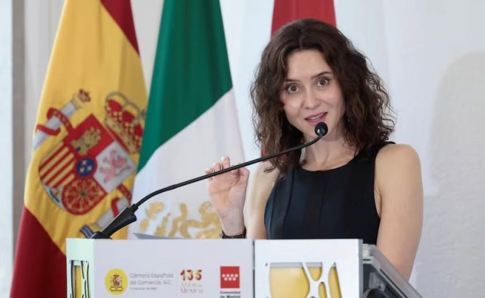 Y DÍAZ AYUSO