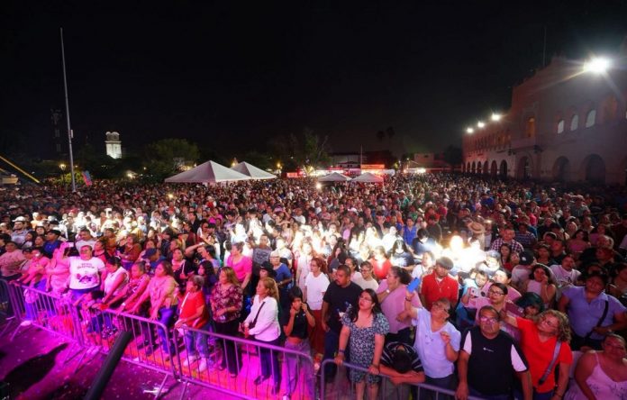 Miles de familias disfrutan Festival del Día de las Madres organizado por el gobierno municipal y DIF Nuevo Laredo