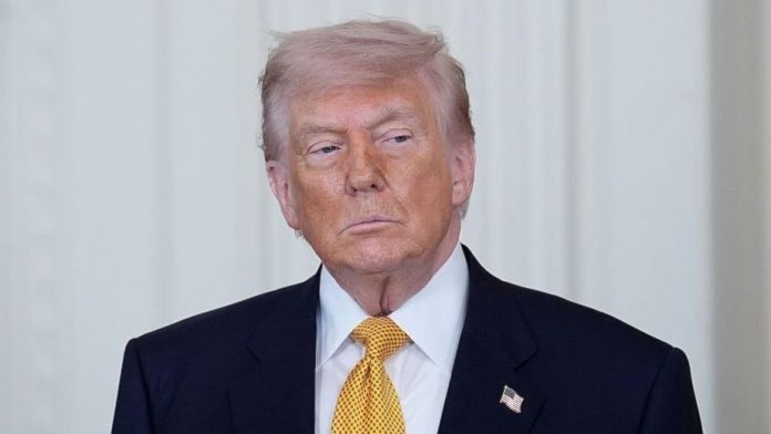 Y TRUMP