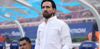 Gerardo Espinoza llegaría al banquillo de La Franja