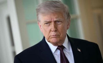 Trump dice que no tiene prisa para negociar con Irán; afirma que el bloqueo naval le da ventaja