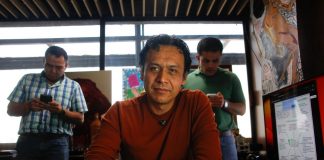 Marx Arriaga convoca a marcha para “refundar” la SEP; llama a movilizarse el 15 de mayo