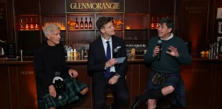 Nadie viste el kilt escocés como lo hace Harrison Ford