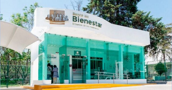 Y FUNCIONARIOS