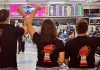 A semanas del Mundial de Futbol, controladores aéreos amenazan con huelga por condiciones “críticas” de trabajo
