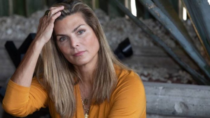 montserrat-oliver-habla-del-estado-de-salud-de-yolanda-andrade-no-esta-muy-bien-155311