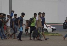 Cubanos deportados por Donald Trump quedan varados en México: acusa HRW