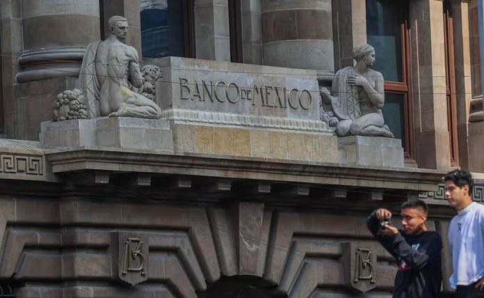 Y BANXICO
