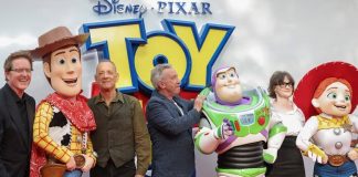‘Toy Story 5’ emociona a fans de todas las edades con el regreso de Woody, Buzz y Jessie