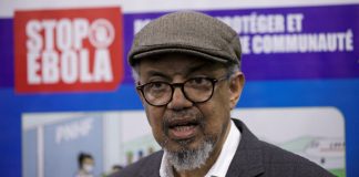 Director de OMS asegura que el brote de ébola puede detenerse y visita al Congo: “No están solos”