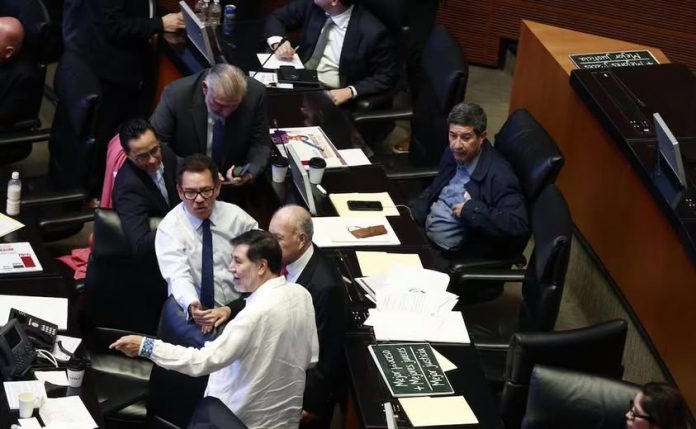 Y SENADO