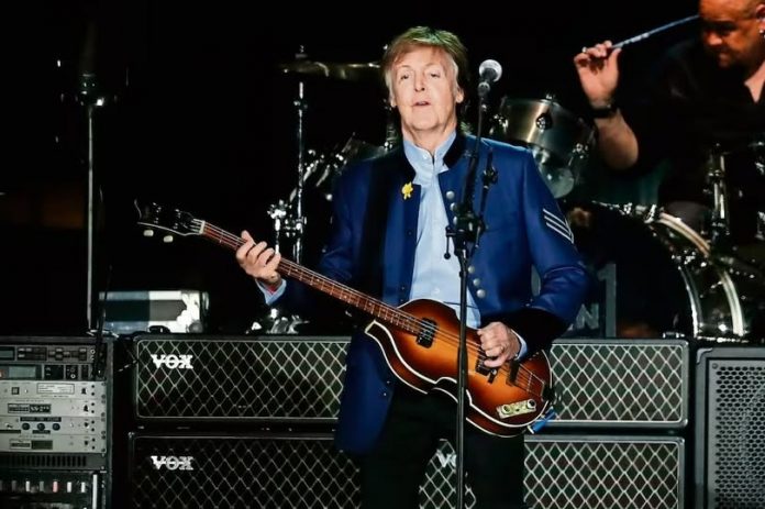 Y PAUL McCartney