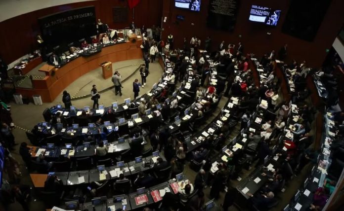 Y SENADO
