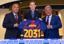 Oficial: Anthony Gordon es el primer refuerzo del Barcelona y firmó contrato hasta 2031