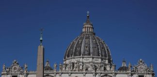 Papa León XIV nombra a mexicana para importante puesto en el Vaticano; es la primera mujer laica en ocupar cargo