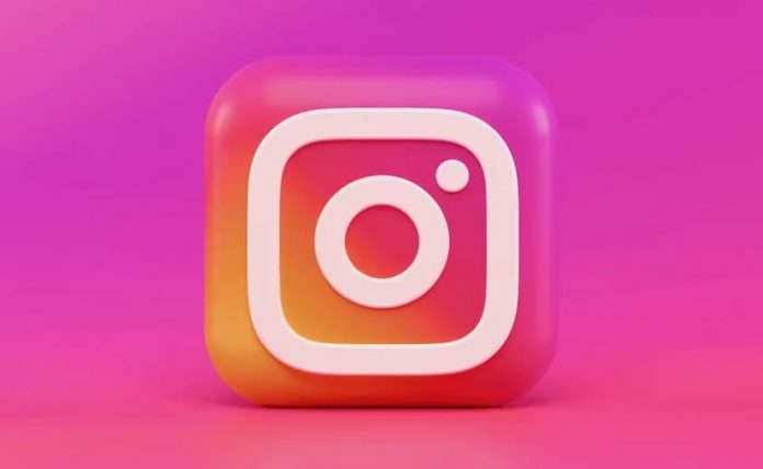 Y INSTAGRAM