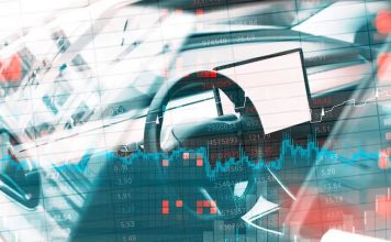 Tecnología transforma mercados informales; autos usados, el sector más visible