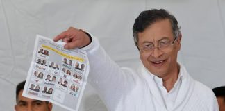 Ordenan “suspensión provisional” de Gustavo Petro como presidente de Colombia; investigan participación en la campaña electoral