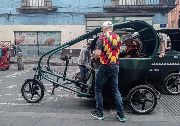 Y CICLOTAXI