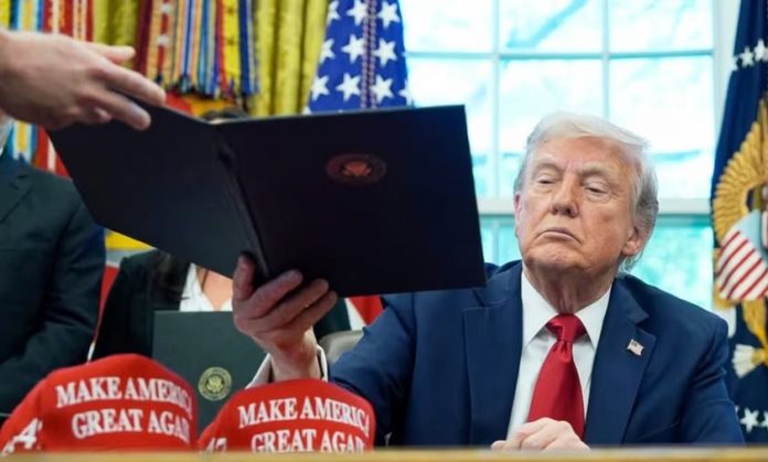 Y TRUMP