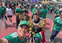 Políticos presumen su asistencia al partido inaugural del Mundial; Xóchilt Gálvez y Alito Moreno, entre ellos