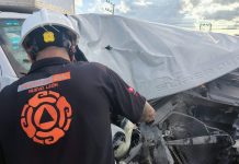 Volcadura de camión de personal deja 8 lesionados