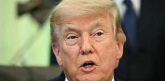 Trump afirma que empezaron a salir barcos cargados de petróleo de Ormuz