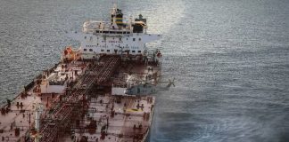 Buque de guerra ruso realiza disparos de aviso en el canal de la Mancha, reportan medios británicos; investigan el incidente