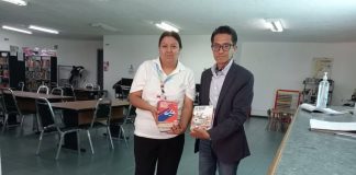 Reciben bibliotecas de Nuevo Laredo libros del Fondo de Cultura Económica
