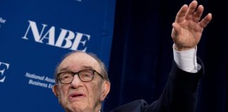 Muere Alan Greenspan, expresidente de la Fed que dirigió la economía de Estados Unidos durante casi dos décadas