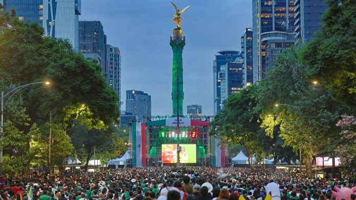 celebracion-en-angel-de-la-independencia-222816