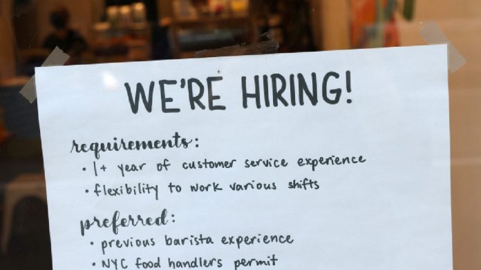 desacelera-la-creacion-de-empleos-en-estados-unidos-en-junio-2026-no-afecta-la-estabilidad-laboral-081203