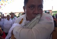 Se dieron el sí, alcalde de Oaxaca se casa con caimán en ritual ancestral