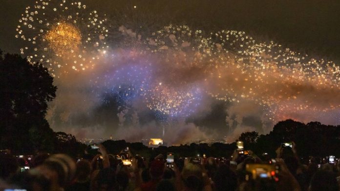 afp-fuegos-artificiales-estados-unidos-160727