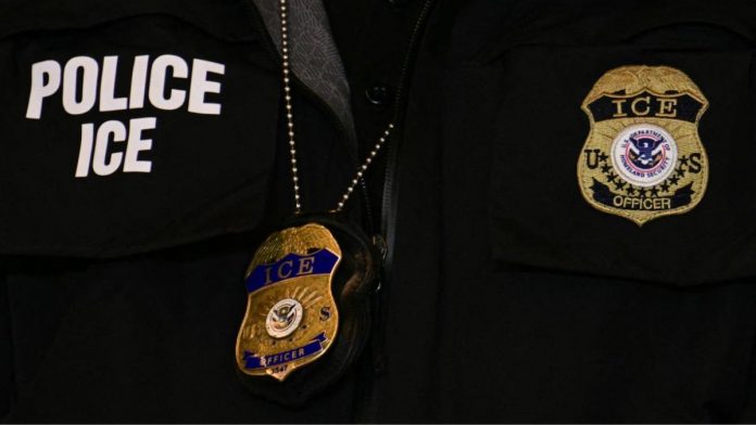 miles-de-inmigrantes-detenidos-enfrentaran-nuevas-reglas-de-ice-que-cambia-desde-ahora-044725