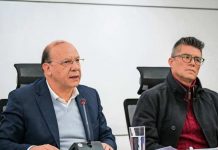 De la Espriella acusa a Petro de orquestar “golpe”