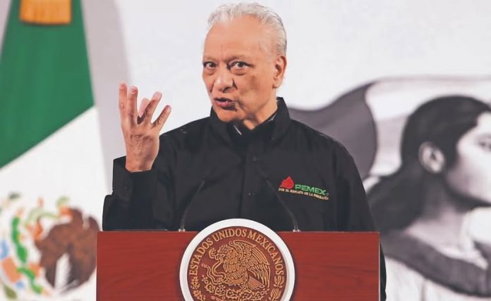 Y EXDIRECTOR DE PEMEX