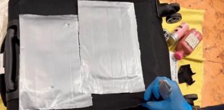 Aseguran 2.66 kilos de clorhidrato de ketamina en aeropuerto de Cancún; fue hallado en equipaje procedente de Bogotá