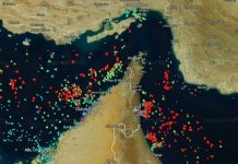 Trump afirma que EE. UU. toma el control del estrecho de Ormuz y cobrará protección; Irán rechaza intervención