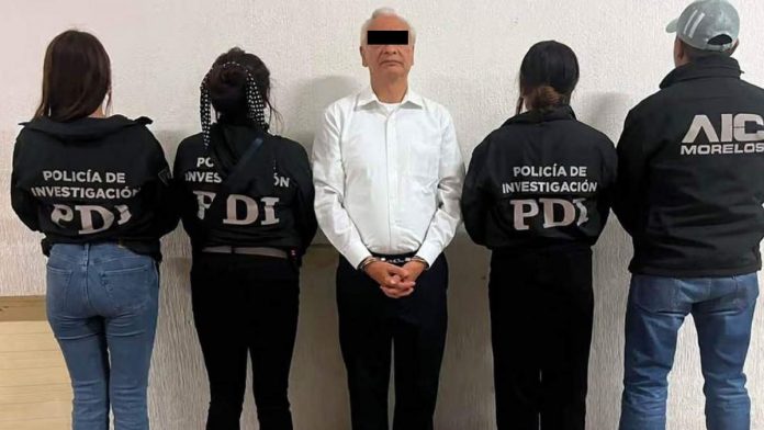 Esposa de Víctor Rodríguez, exdirector de Pemex, le otorga el perdón; jueza mantendrá proceso por violencia familiar