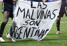 Mundial 2026: Gobierno británico quiere que la FIFA investigue a Argentina por la pancarta de “Las Malvinas son argentinas”