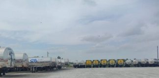 Hallan 39 mil litros de diésel y más de 30 toneles durante operativo en Matamoros, Tamaulipas