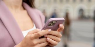 Cinco trucos para ahorrar datos móviles cuando ves redes sociales