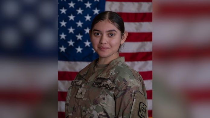 Hispana de 19 años de Texas, entre soldados estadounidenses muertos en un ataque iraní