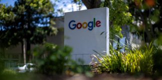 Unión Europea multa a Google con 890 millones de euros por abusos digitales