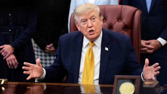 trump-afirma-que-esta-en-conversaciones-con-iran-125349