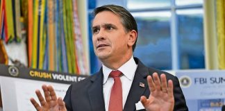 Nominación de Todd Blanche como fiscal general avanza en Senado; el candidato de Trump retiró polémico fondo que frenaba el proceso