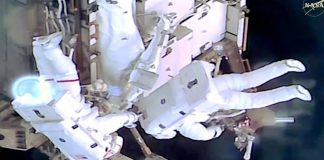 Astronautas de la NASA completan caminata espacial para modernizar la Estación Espacial Internacional