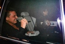 Luis Miguel y su novia Paloma Cuevas comparten momentos en Baja California Sur