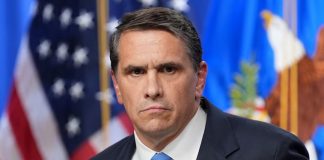 Senado de EEUU confirma a Todd Blanche como fiscal general; es exabogado de Trump
